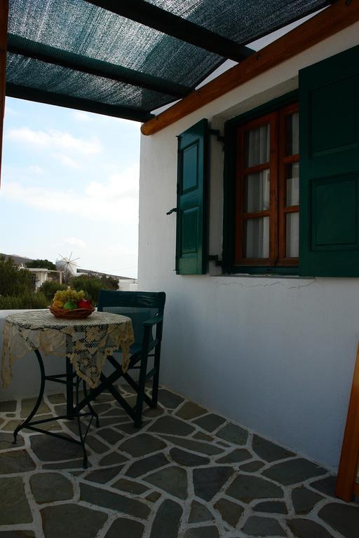 Irene Rooms Φολέγανδρος Εξωτερικό φωτογραφία