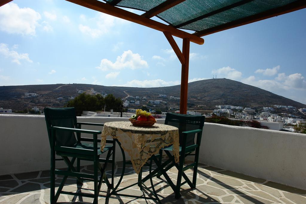 Irene Rooms Φολέγανδρος Δωμάτιο φωτογραφία